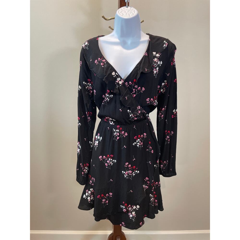 Express Black Dress Size L Long Sleeve Deep V‑Neck Cinched Waist Ruffle Detail